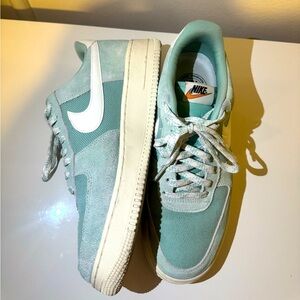 Nike Air Force 1 Low '07 LV8 Certified Fresh Sneakers DO9801 300 Men's Size